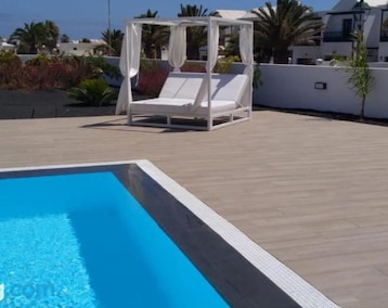 Koko talo/asunto Apartment El Sueno - Great Sea Views - Swimming Pool - Free Wifi- Smart Tv-residence El Majo (Teguise, Espanja)