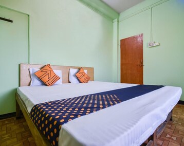 Hotel SPOT ON 70174 Anand Lodging (Kolhapur, Indien)