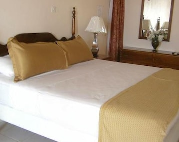 Hotel Whispering Bamboo Cove Resort (Morant Bay, Jamaica)