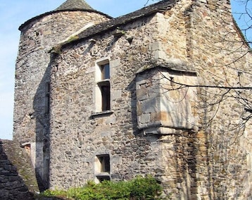 Koko talo/asunto 13th Century Tower House In South Of France (Najac, Ranska)