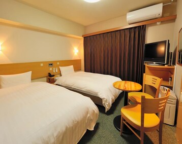 Hotelli Tennen Onsen Taho-no-yu Dormy Inn Niigata (Niigata, Japani)