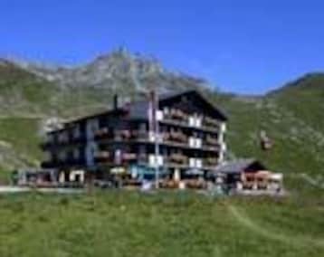 Hotel Alpina (Fiesch-Fiescheralp, Suiza)