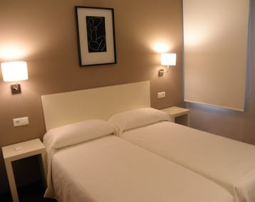 Hotel DormaValència Regne (Valencia, España)