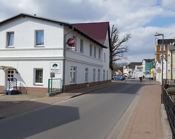 Hotelli Pension Zur Eiche (Ahlbeck, Saksa)