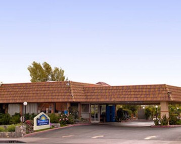 Hotel Days Inn and Suites Palmdale-Lancaster (Palmdale, EE. UU.)