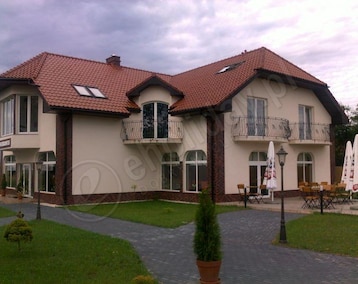 Hotel Rezydencja Lux (Kosakowo, Polen)