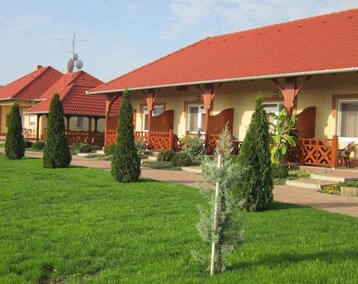 Lejlighedshotel Cserkeszoloszallasok-Hoforrasszallasok (Cserkeszölö, Ungarn)