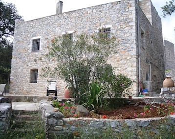 Casa/apartamento entero Mikis Castle (Pyrgos Dirou, Grecia)