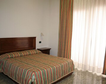 Hotelli Arcobaleno Residence (Péschici, Italia)