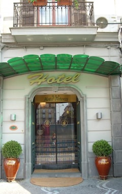 Hotel Potenza (Nápoles, Italia)