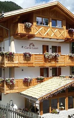 Hotel Garni Lastei (Pozza di Fassa, Italia)