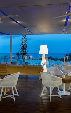 Odessa Beach Hotel (Protaras, Chipre)