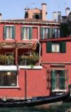Hotel Dalla Mora (Venecia, Italia)