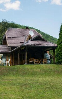 Koko talo/asunto Pansion Visoko Ii (Visoko, Bosnia ja Herzegovina)