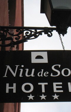 Hotelli Hotel Boutique Niu De Sol - Designed For Adults (Palau Sabardera, Espanja)