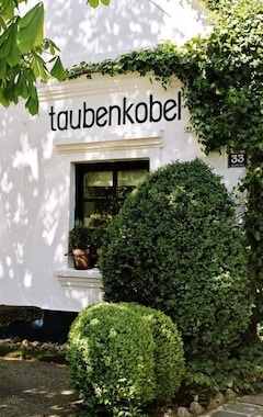 Hotel Taubenkobel (Schützen am Gebirge, Østrig)