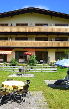Hotelli Haus Alpenland (Tannheim, Itävalta)
