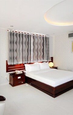 Hotelli Rosa Hotel & Spa (Ho Chi Minh City, Vietnam)
