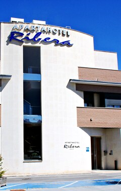 Huoneistohotelli Apartahotel Ribera (Arroyo de la Encomienda, Espanja)