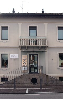 EX-L Hotel (Fiume Veneto, Italia)