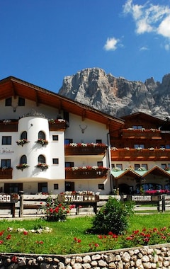 Hotelli Hotel Stalon Alpine Chic (San Martino di Castrozza, Italia)