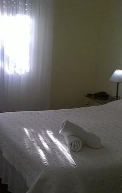 Hotel A Saint Etienne (Punta del Este, Uruguay)