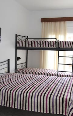 Hotelli Vicky Rooms (Paralia Dionysou, Kreikka)