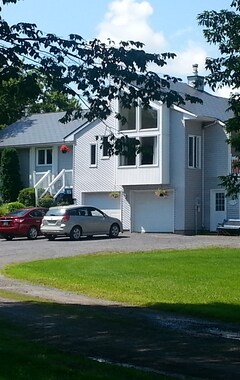 Pensión Cedar Drive Inn (Crysler, Canadá)
