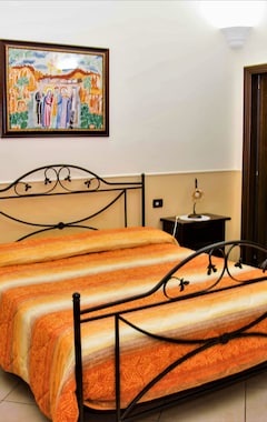 Hotel B&B Le Pleiadi (Pompeya, Italia)