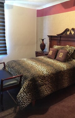 Hotel Euka Suites (Tepatitlan de Morelos, Mexico)