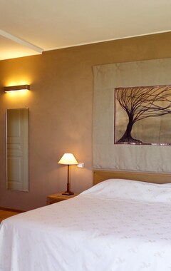Bed & Breakfast Rocche Costamagna Art Suites (La Morra, Italia)