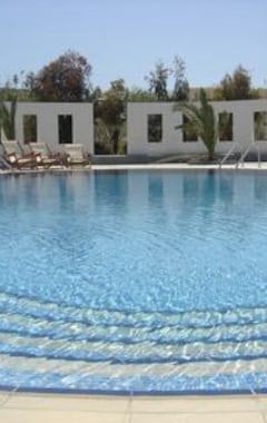 Hotelli Hotel Benois (Galissas, Kreikka)
