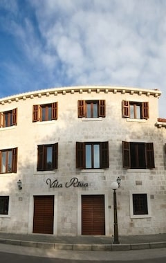 Hotel Apartments Villa Riva (Slano, Croacia)