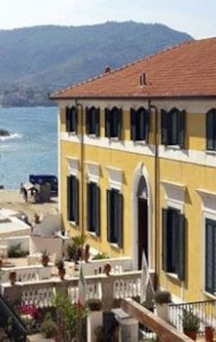 Hotel Villa Sirio (Castellabate, Italien)