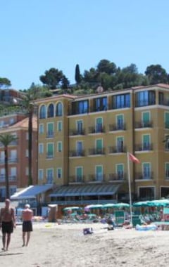 Hotel Jasmin (Diano Marina, Italien)