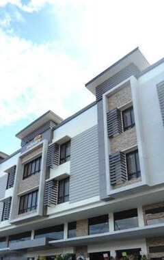 Hotel Infinity Suites (Davao City, Filipinas)