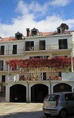 Hotelli Pansion Lovac (Cavtat, Kroatia)