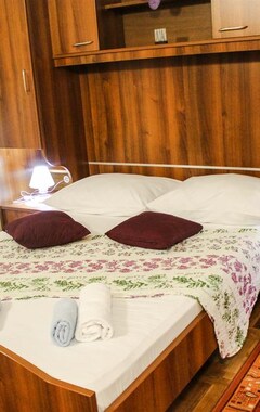 Hotelli Guesthouse Sanela (Pomena, Kroatia)