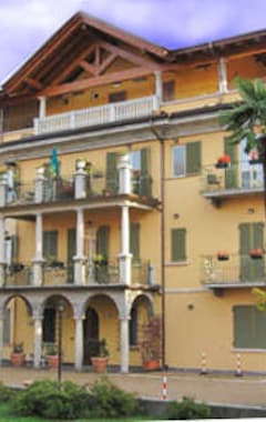 Hotelli Hotel Azalea (Baveno, Italia)