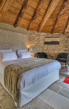 Bed & Breakfast La Maison du Passage - Chambres - Suites premium, Spa, Piscine et Restaurant (Martignargues, Ranska)