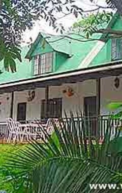 Hotel La Familia Guest House (Pinetown, Sydafrika)