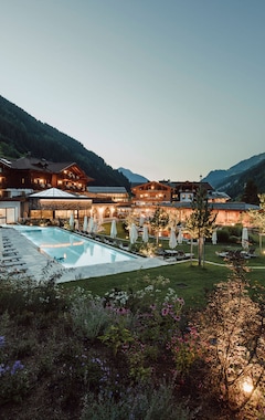 Hotel Familien Natur Resort Moar Gut (Großarl, Austria)