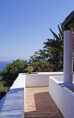 Hotel I Dammusi Di Punta Karace (Pantelleria, Italien)