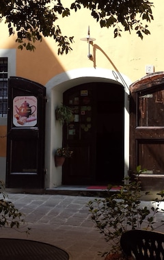 Hotelli Antica Casa Dei Rassicurati (Montecarlo, Italia)