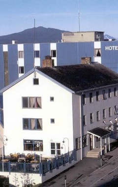 Hotelli Finnsnes Hotell (Finnsnes, Norja)
