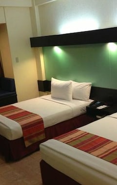 Hotel Microtel By Wyndham Sto. Tomas (Batangas City, Filippinerne)