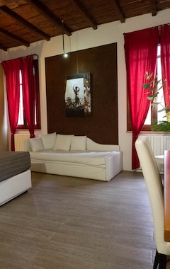 Bed & Breakfast Alkimia Smart Rooms (Ferrara, Italien)