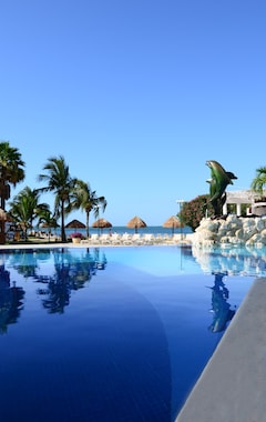 Hotel Sunset Marina Resort & Yacht Club (Cancún, Mexico)
