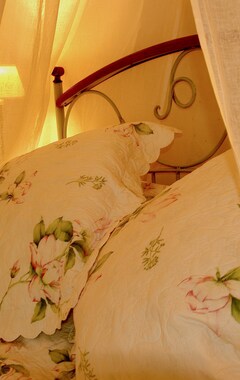 Bed & Breakfast Manoir Des Forges (Saint-Brice, Francia)