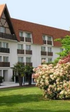Amiraute Hotel Golf Deauville (Touques, Francia)